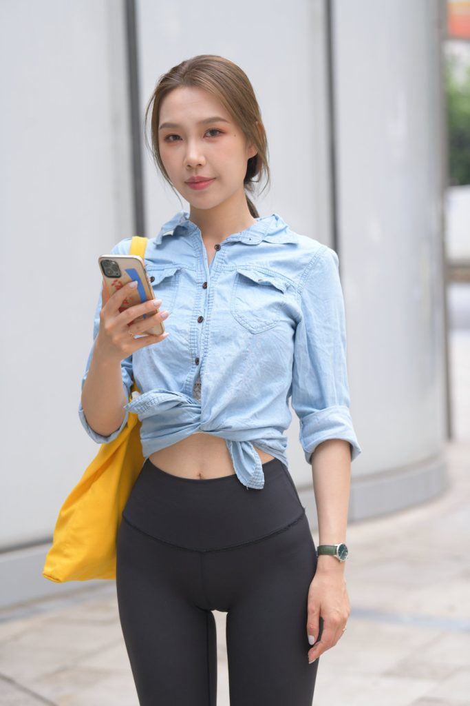 一始街拍作品  黑色瑜伽裤青春女孩 [733P1V-27.9GB]