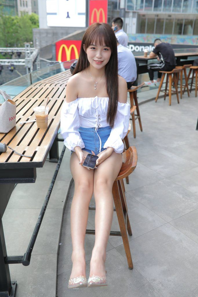 凯恩街拍作品  清新可爱的热裤女孩 [419P12V-19.6GB]
