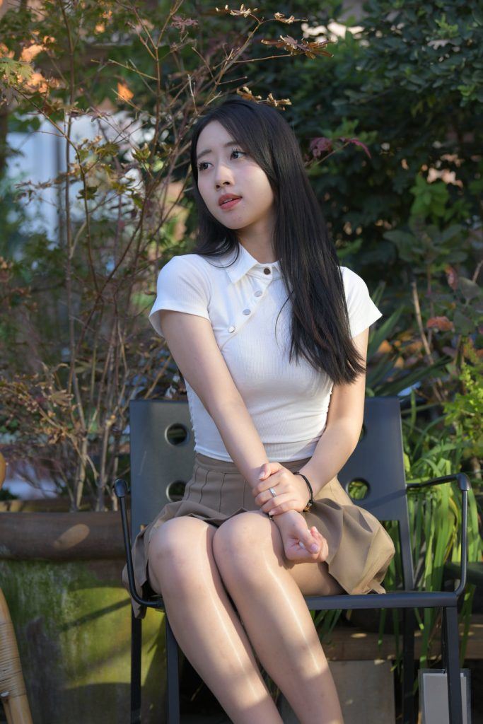 一始街拍作品  咖裙丝袜美女 [834P-18.6GB]