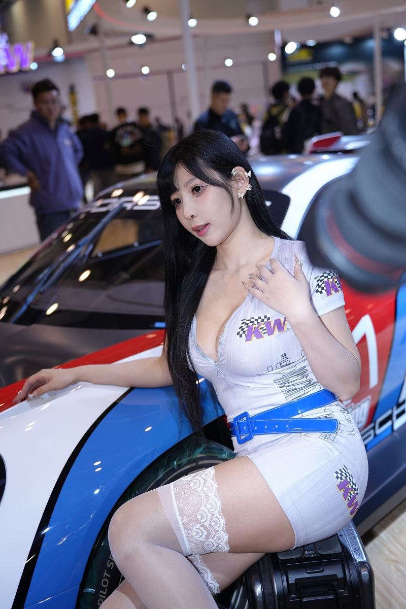 性感连体衣 [57P2V-4.10GB] 