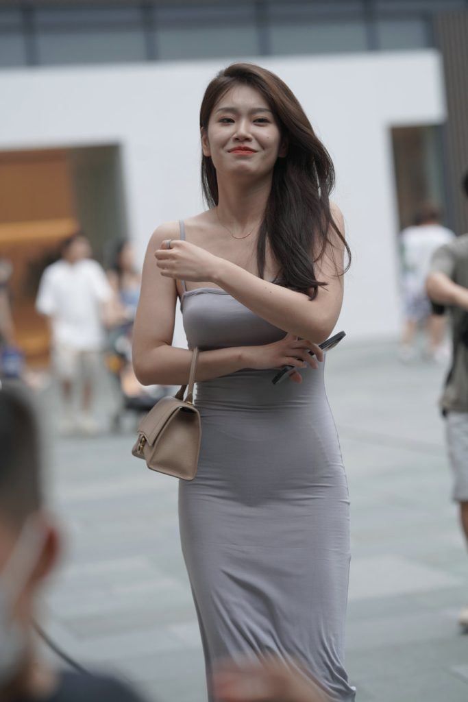 优雅修身长裙 [126P-1.36GB]