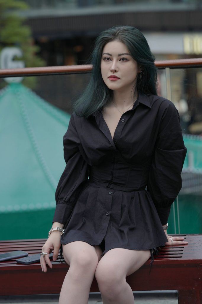 黑色衬衫裙 [137P1V-1.95GB]