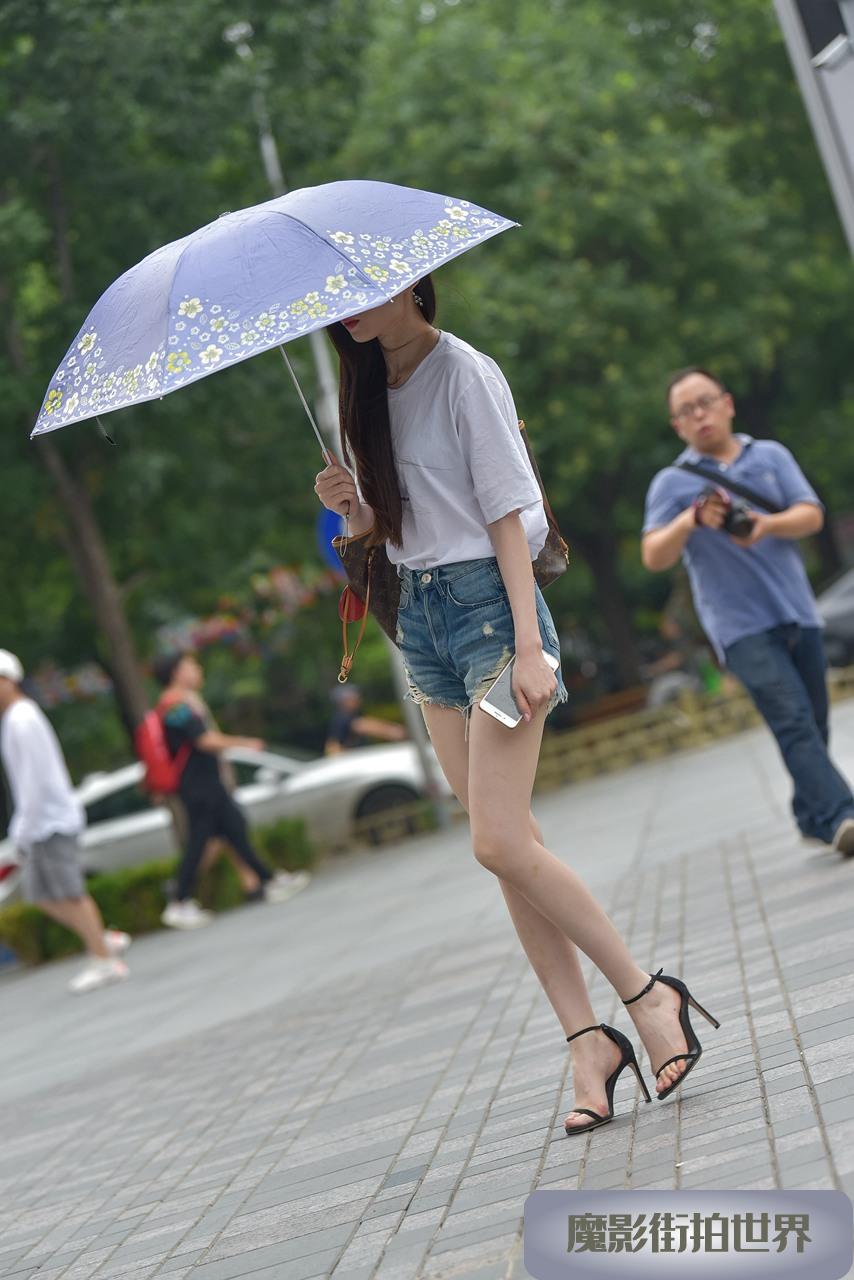 超长美腿 短裤 长发美女3A3962[222M]