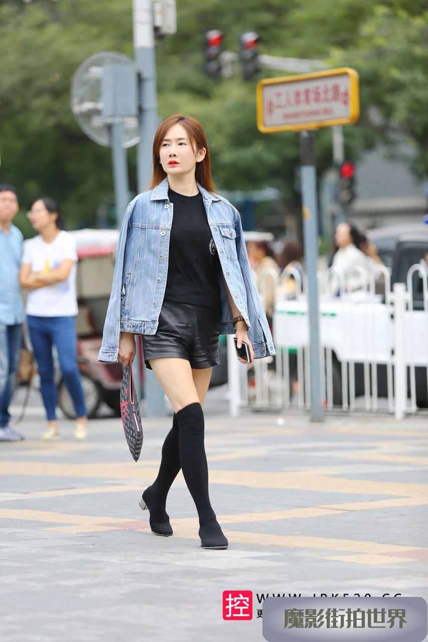 皮裤，高靴，长发3A3784[44.3M]