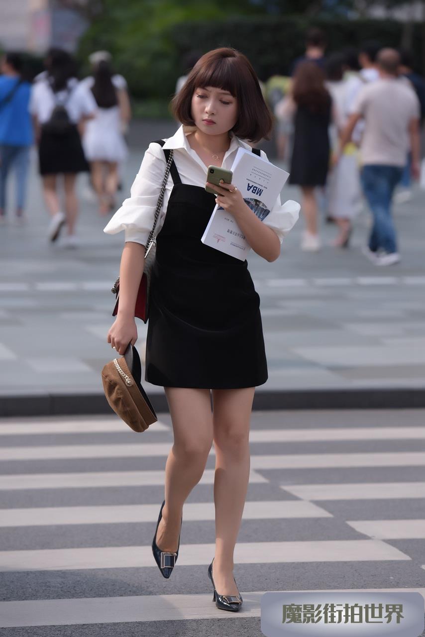 肉嘟嘟的美女3A4108[1.17G]