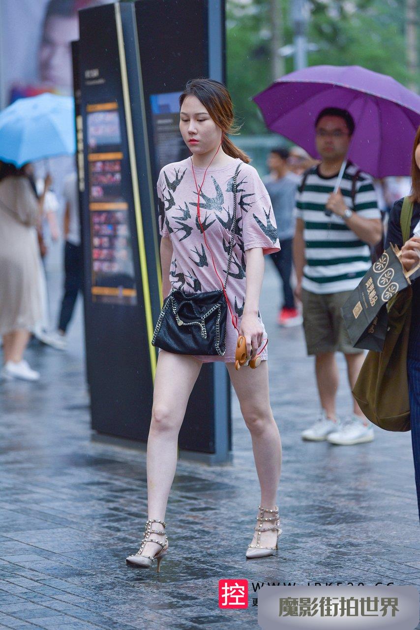 白皙美腿美女3A3322[233M]