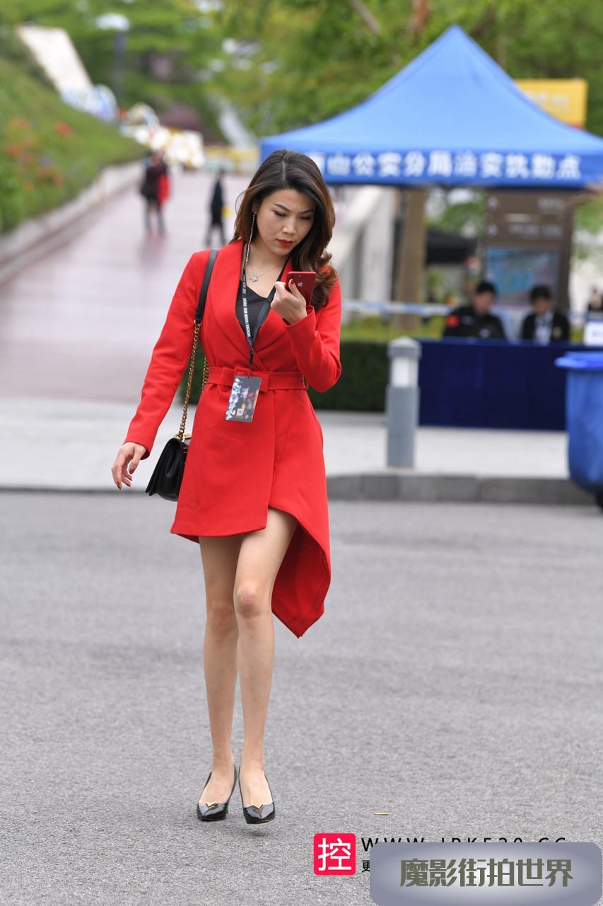 大红裙长腿美女3A3381[382M]
