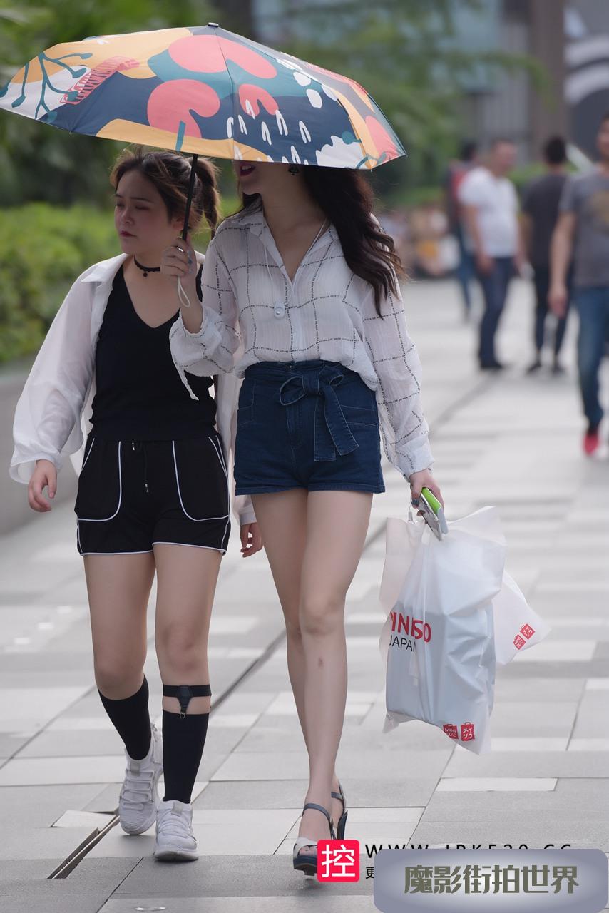 白白嫩嫩的长腿3A2977[547M]