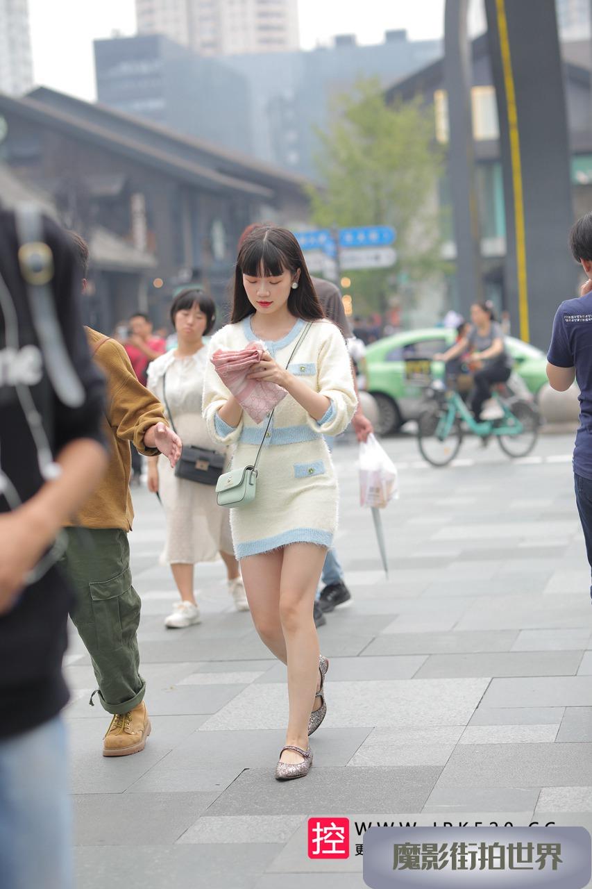 可爱甜美的小女生3A2903[280M]