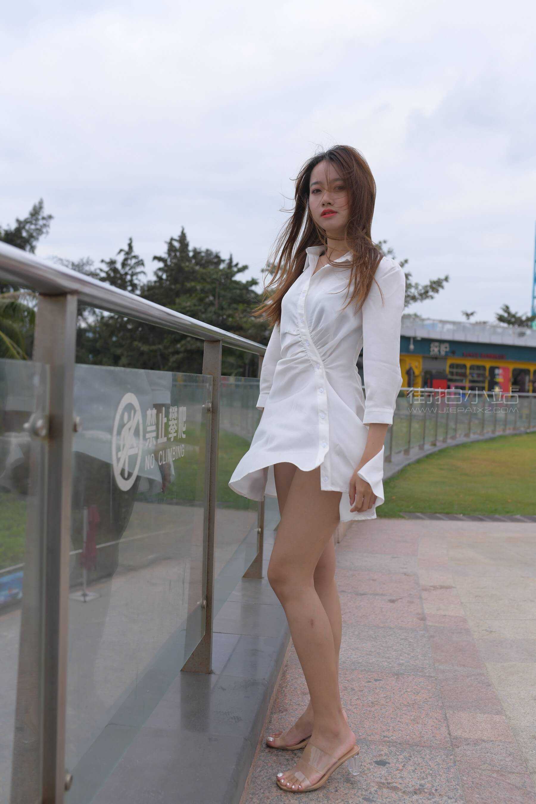 【红石旅拍摄影作品】黑色泳装美女
