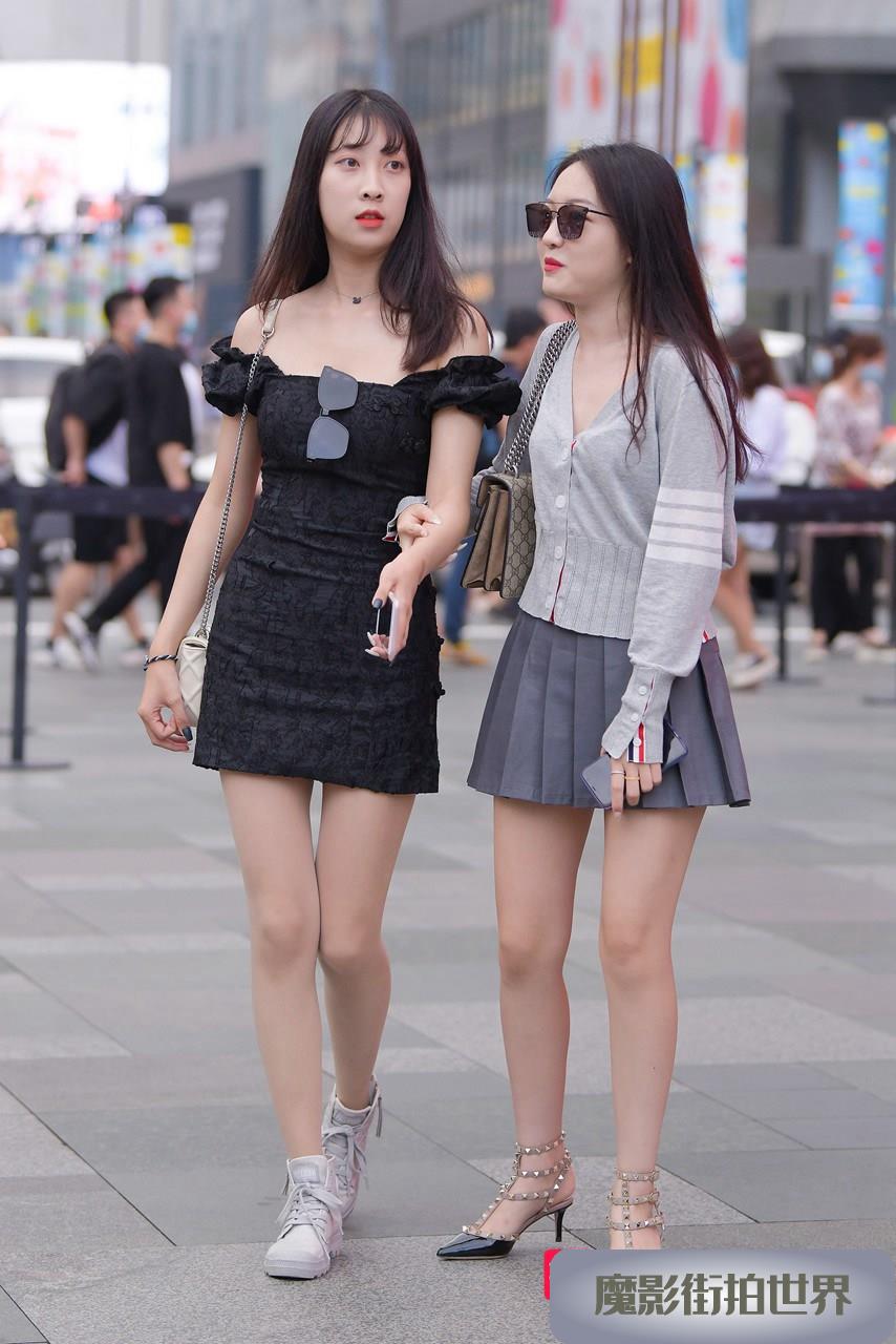 清纯的肉丝短裙美眉3A2335[414M]