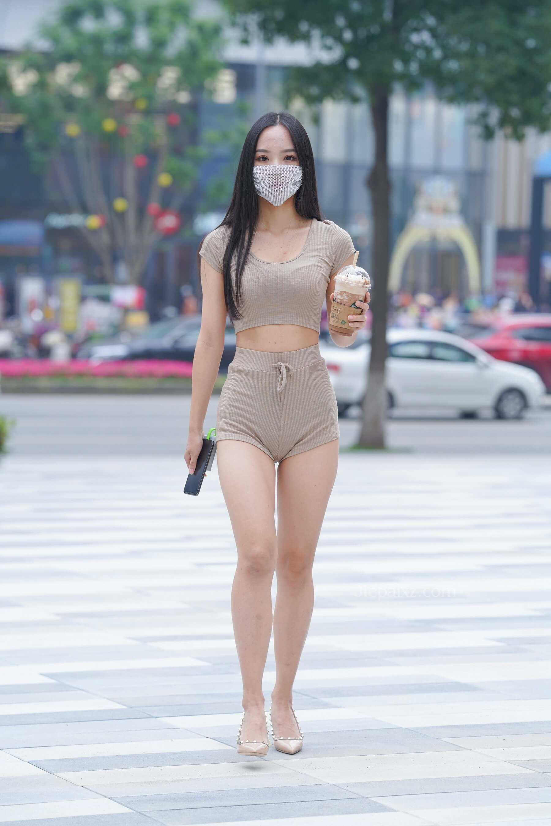 慵懒的下午 ~ 套图+视频