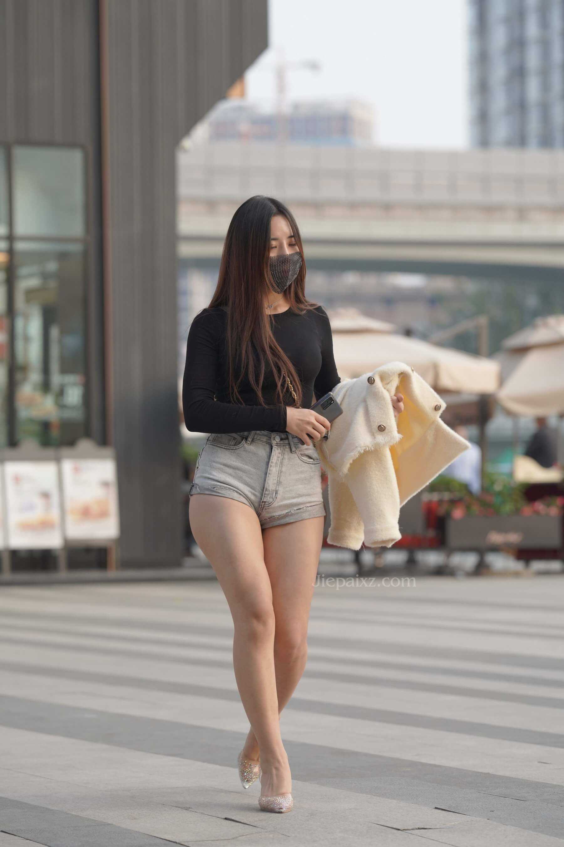 凯恩模拍作品●热牛美臀美女 【套图+视频】