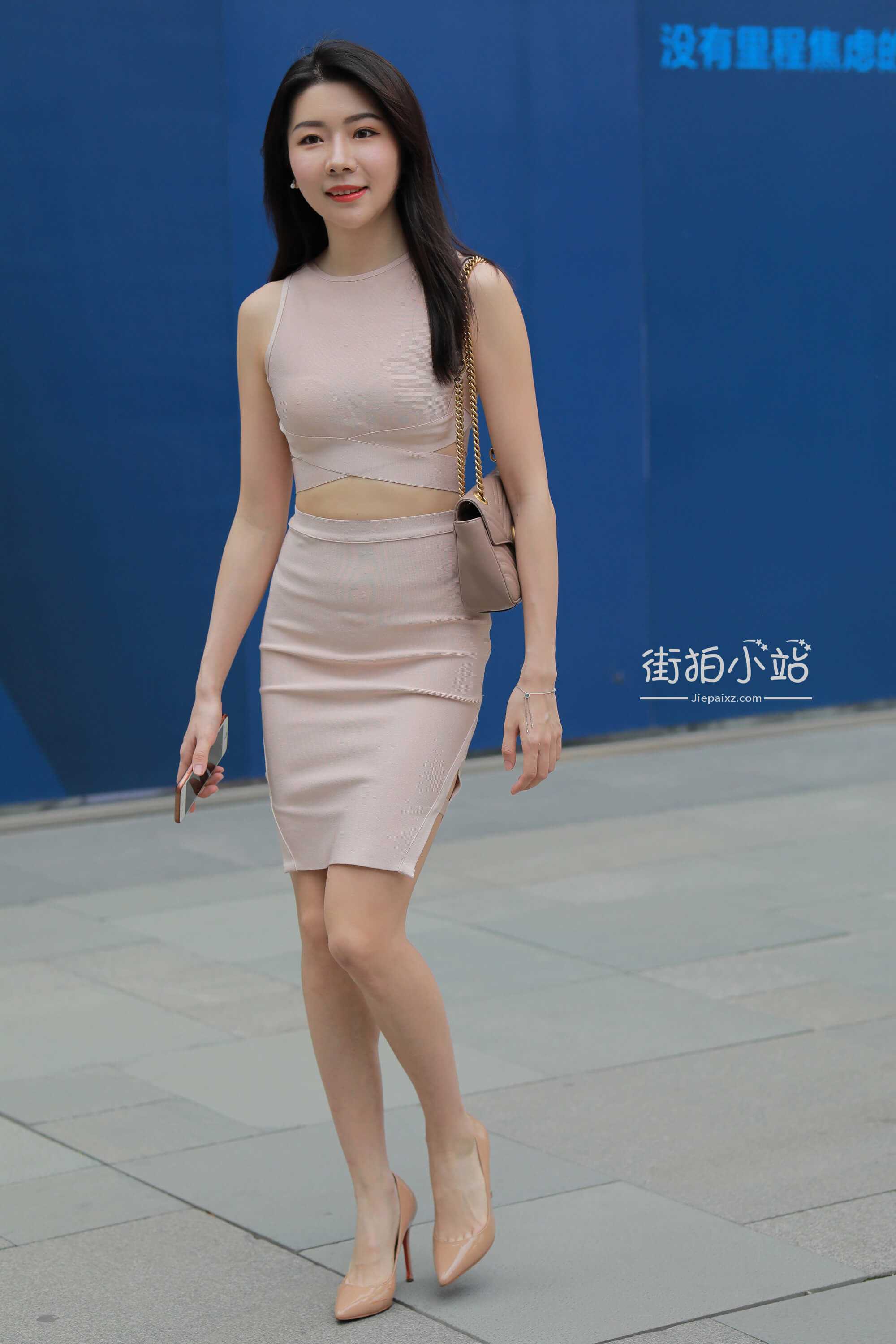 女神白领高跟 【图片➕视频】