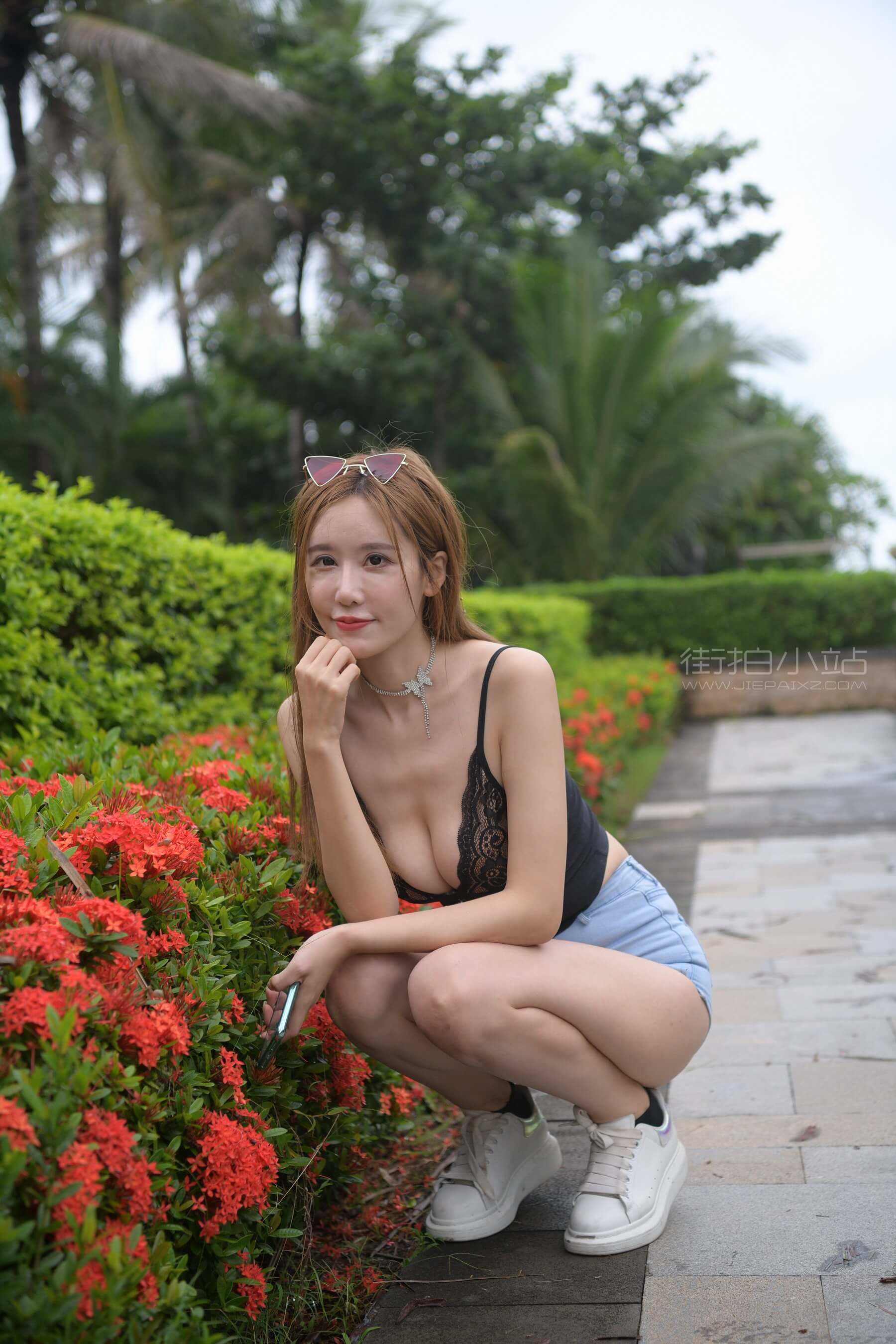 【魂魂旅拍摄影】牛仔热裤美女