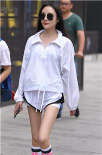 长袜美女3A1804[91.7M]