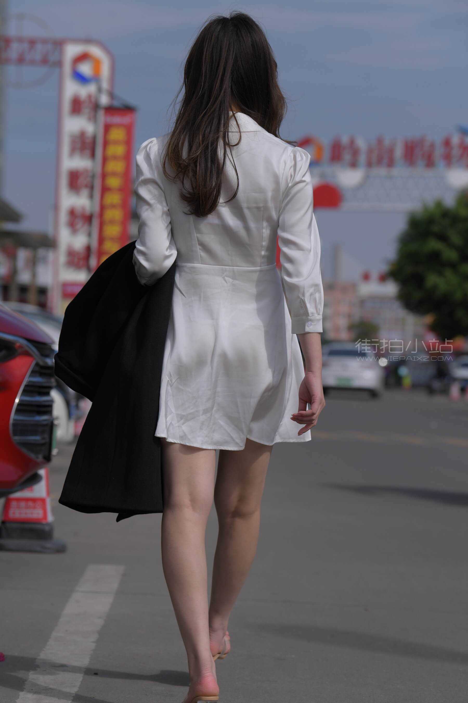 红石摄影作品●白色短裙美女 【套图+视频】