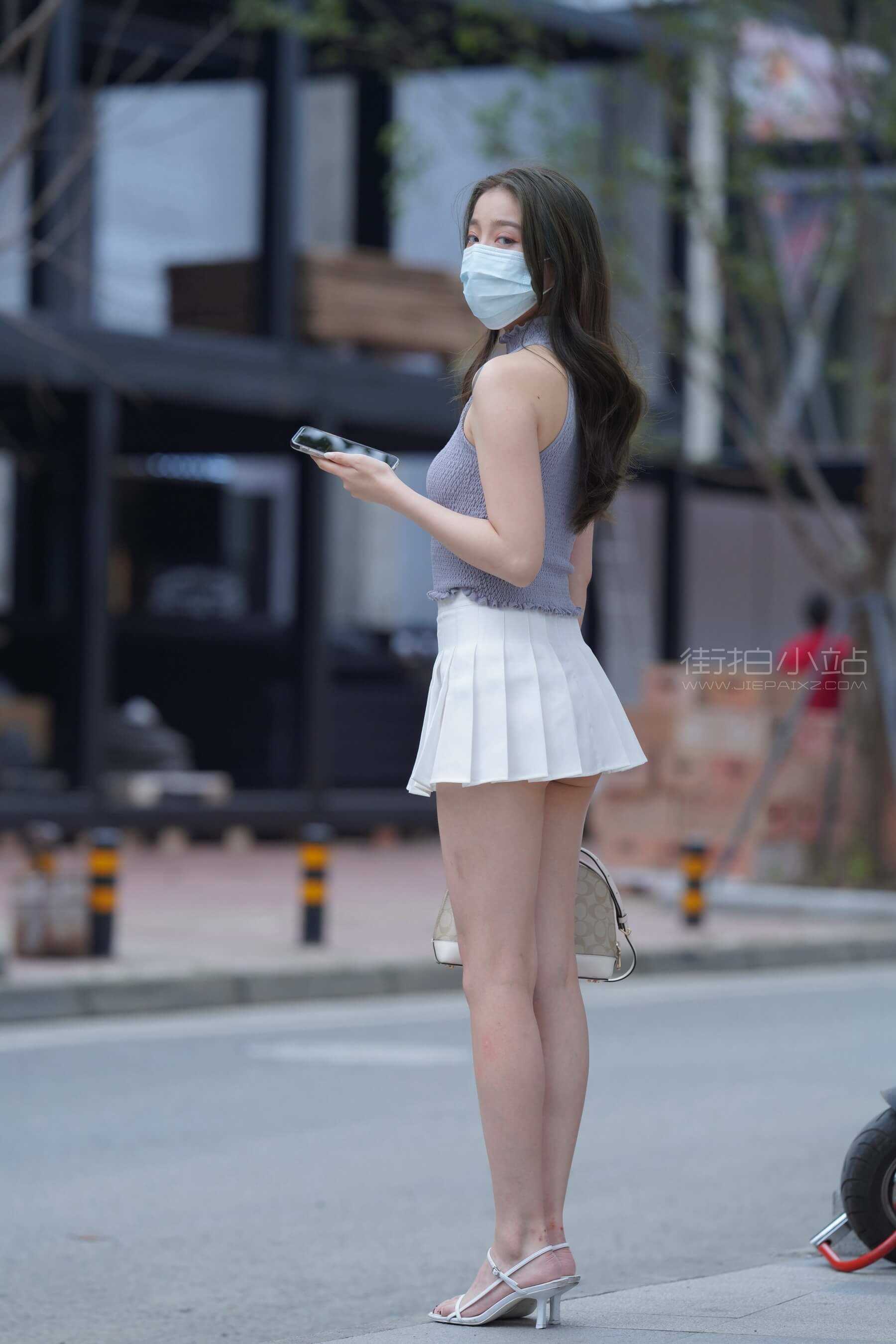 迷人的百褶裙女孩【套图+视频】