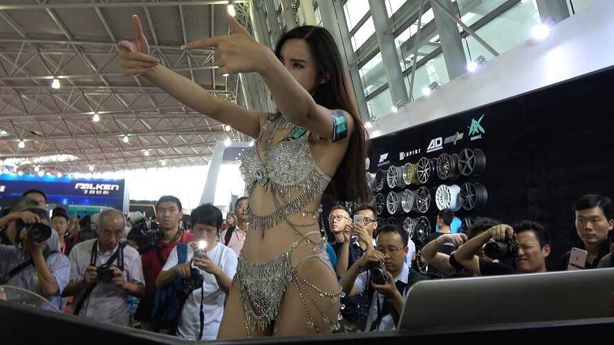 4K - 极品高挑美臀女DJ 【视频】 [10.6 GB/MP4]