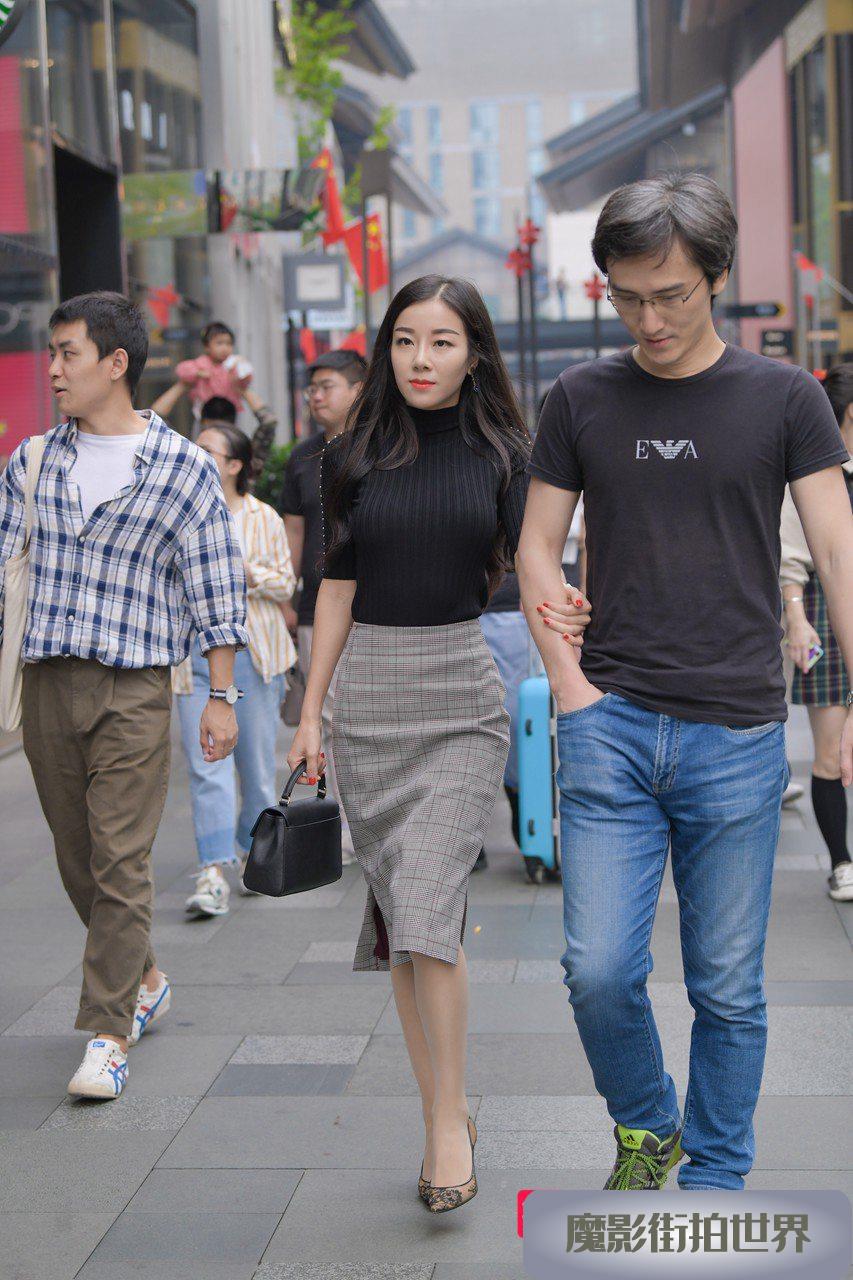 一代美人，肉丝高跟太迷人3A1484[868M]