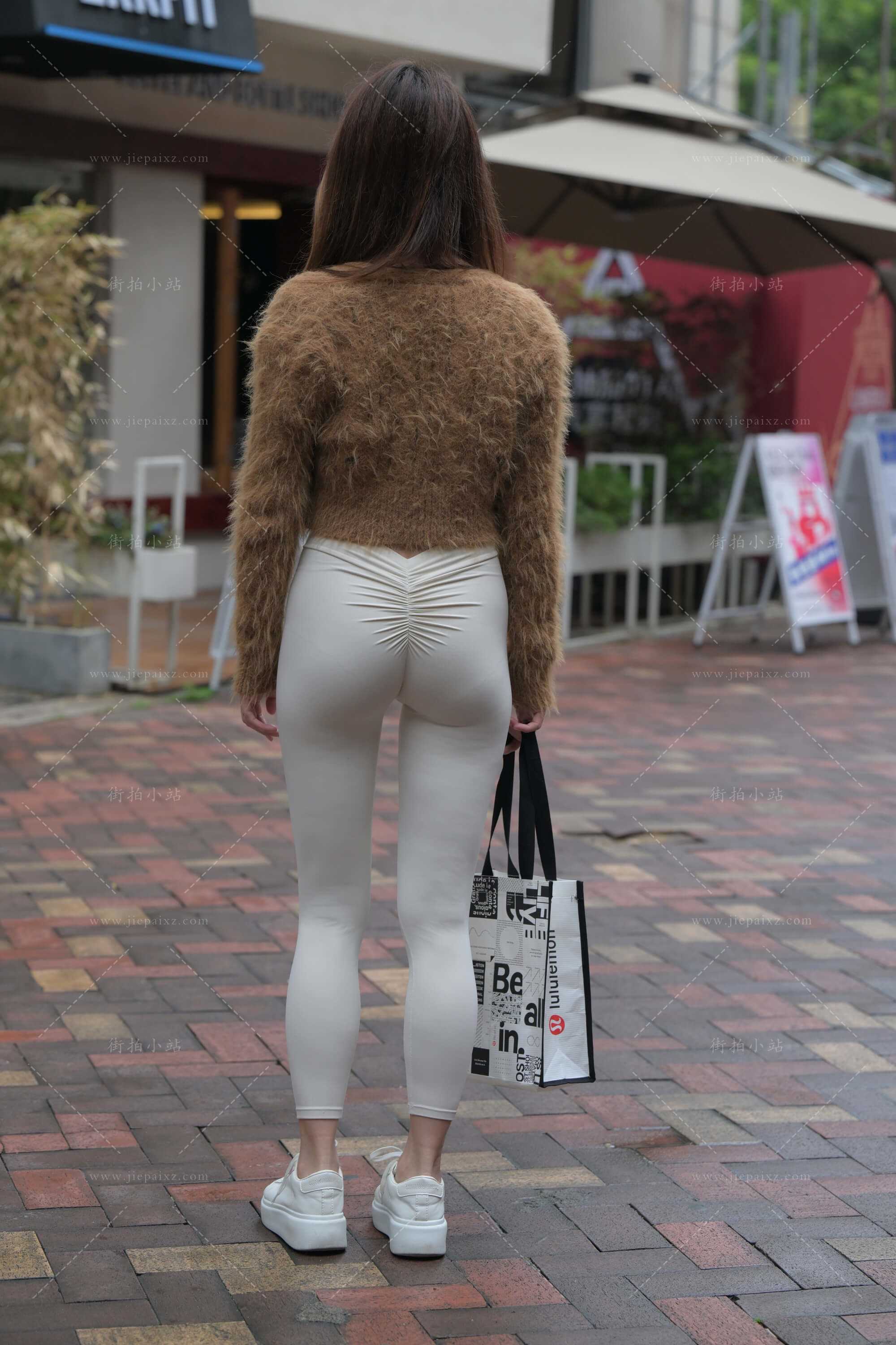 [一始专区] 一笑酒暖花深 【图片➕视频】