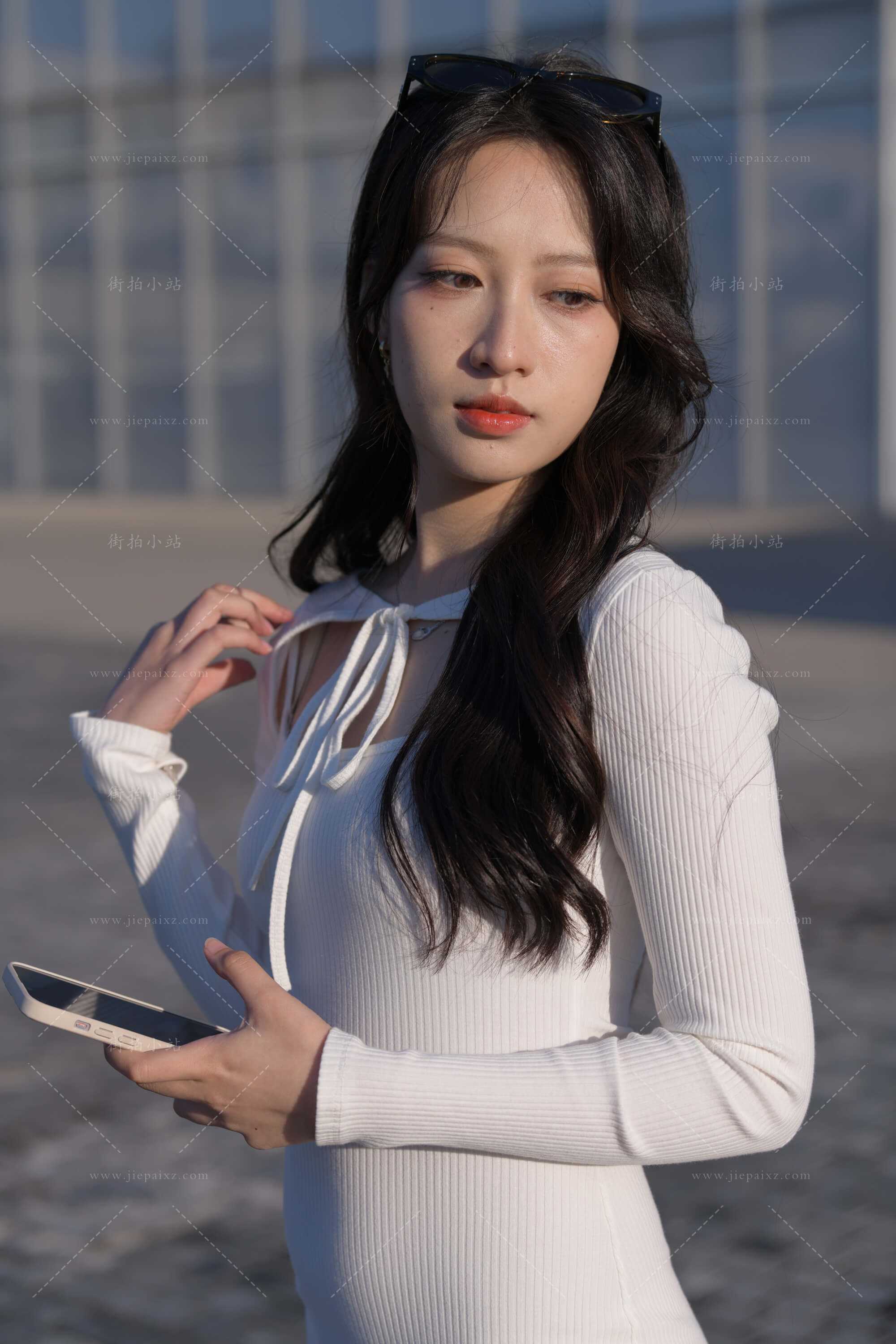 [一始专区] 白裙女子