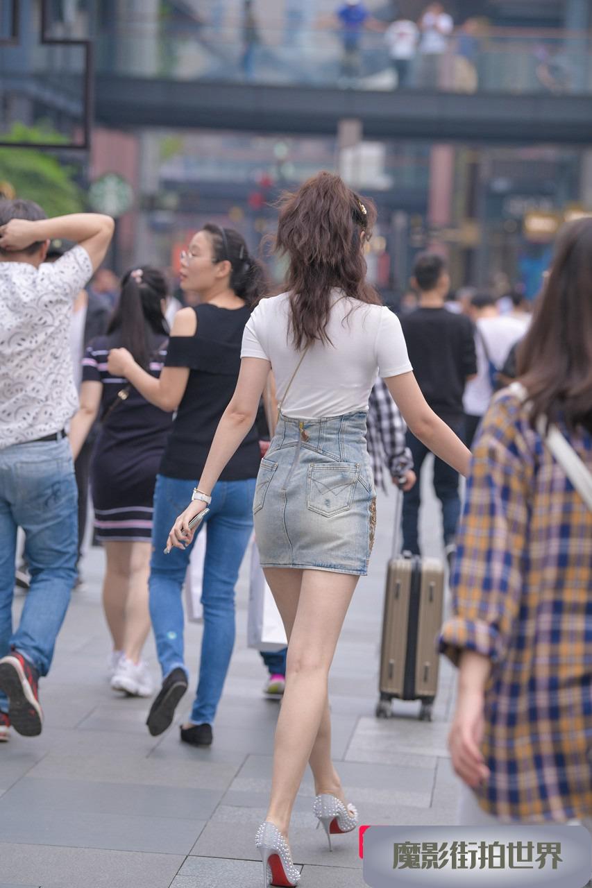 柳丁高跟，白皙美腿女友3A1364[793M]