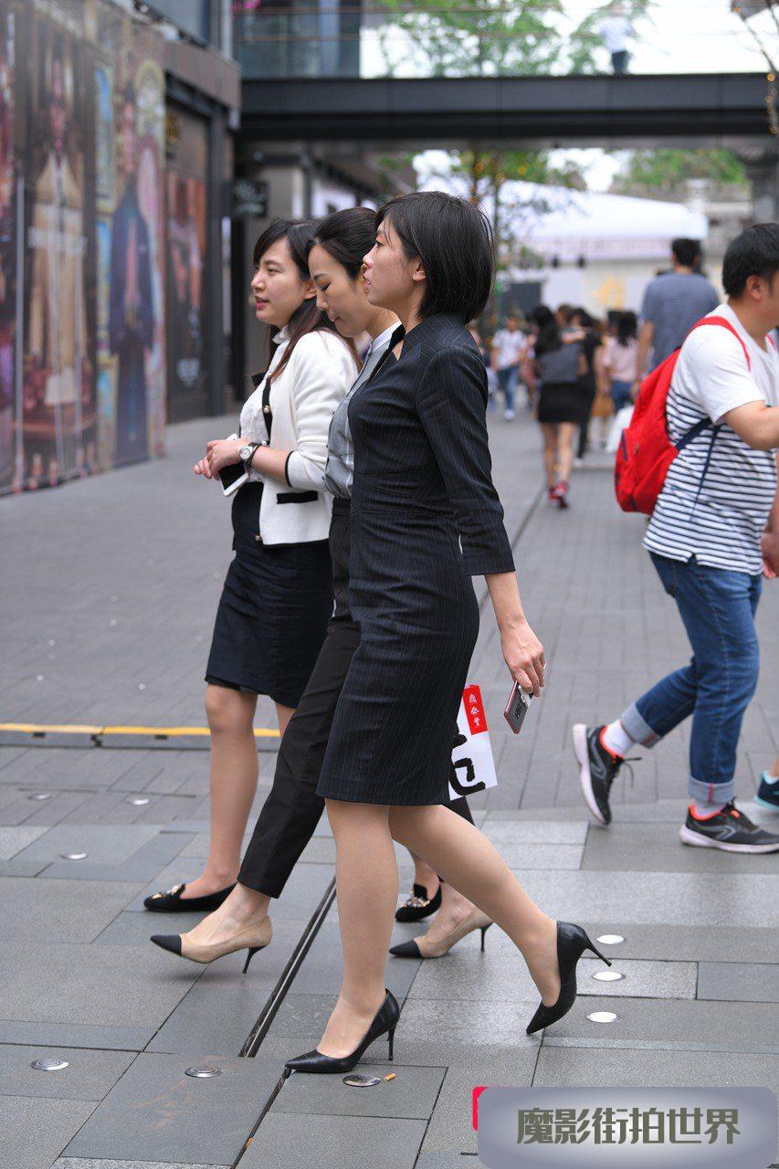看看这是哪个行业的制服3A1342[1.68G]