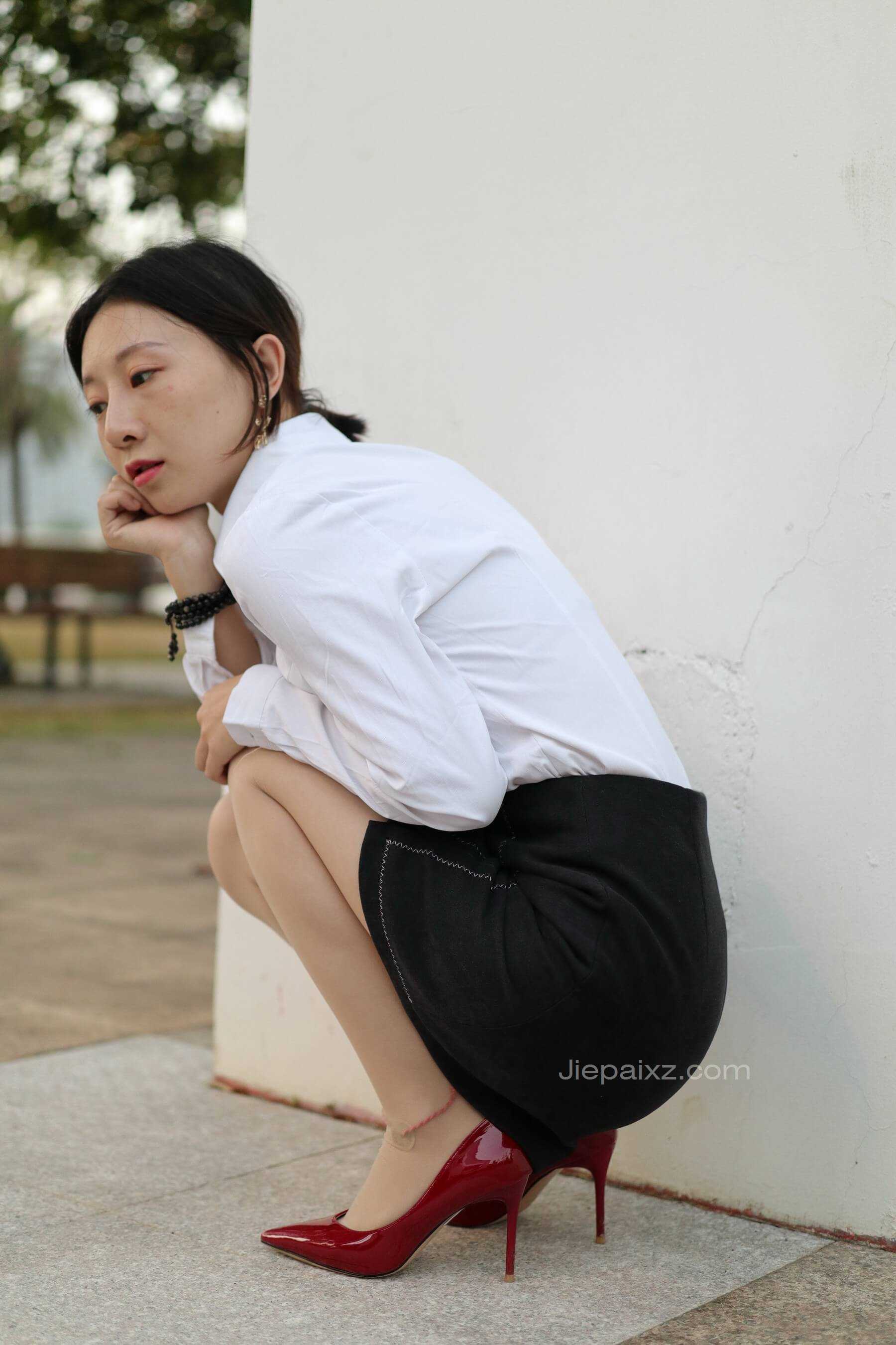 小S街拍&OL红色高跟肉丝 【套图+视频】
