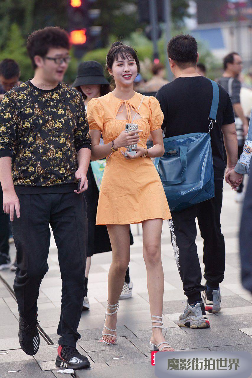 连衣裙美女3A1219[954M]