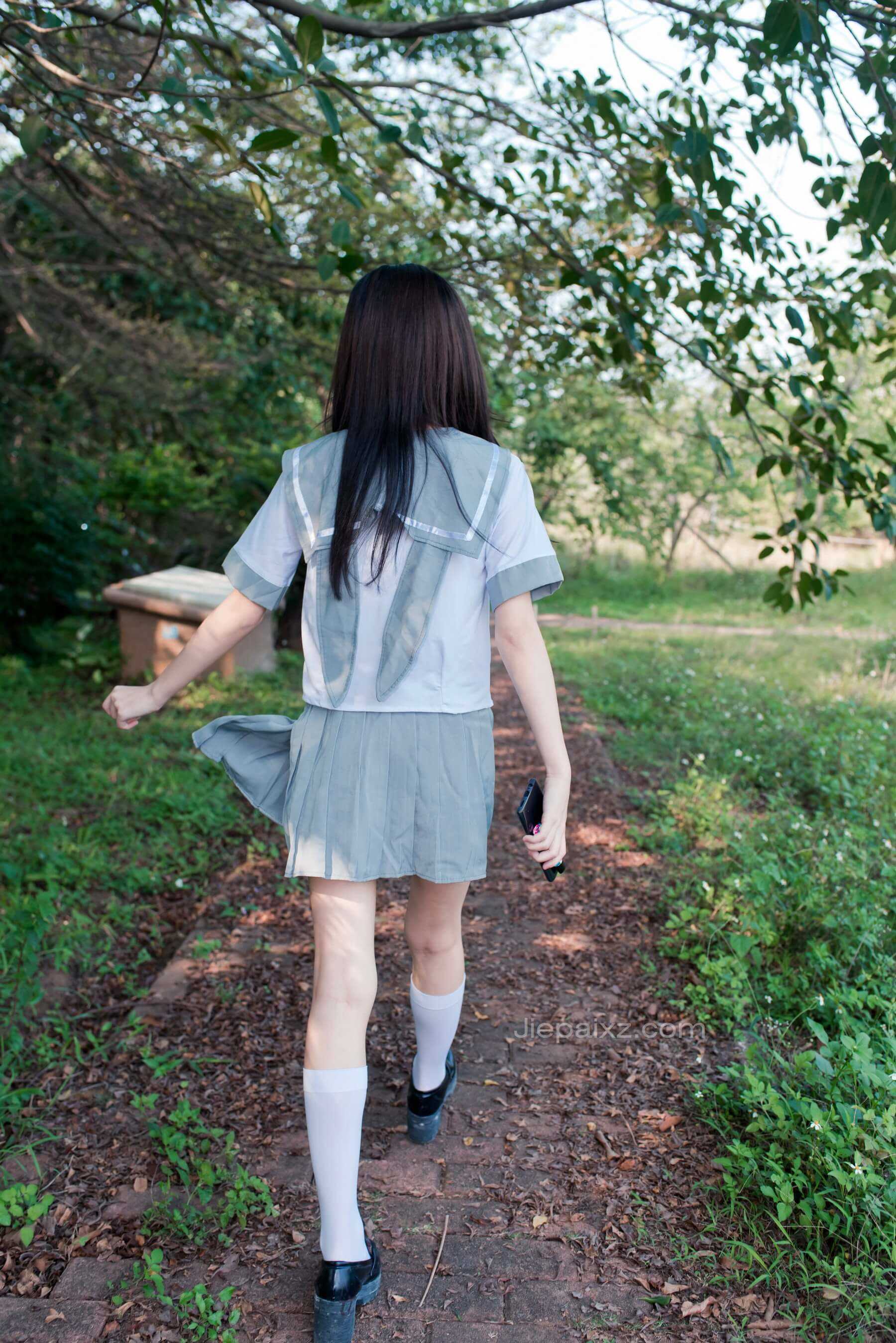 御风街拍&日系JK绝对领域郊游少女 【套图+视频】