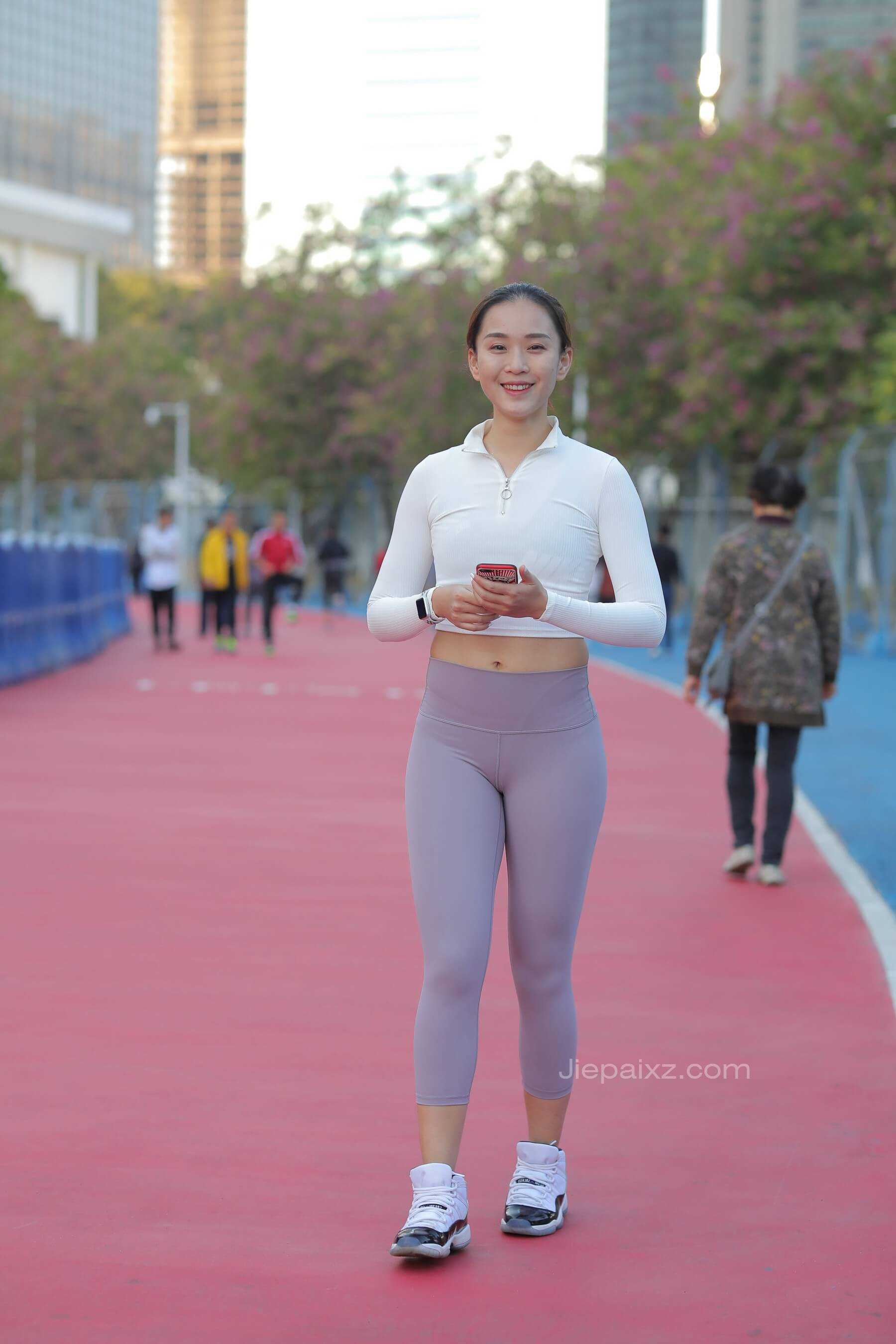 凯恩&搭讪紫色瑜伽裤女士 【套图+视频】