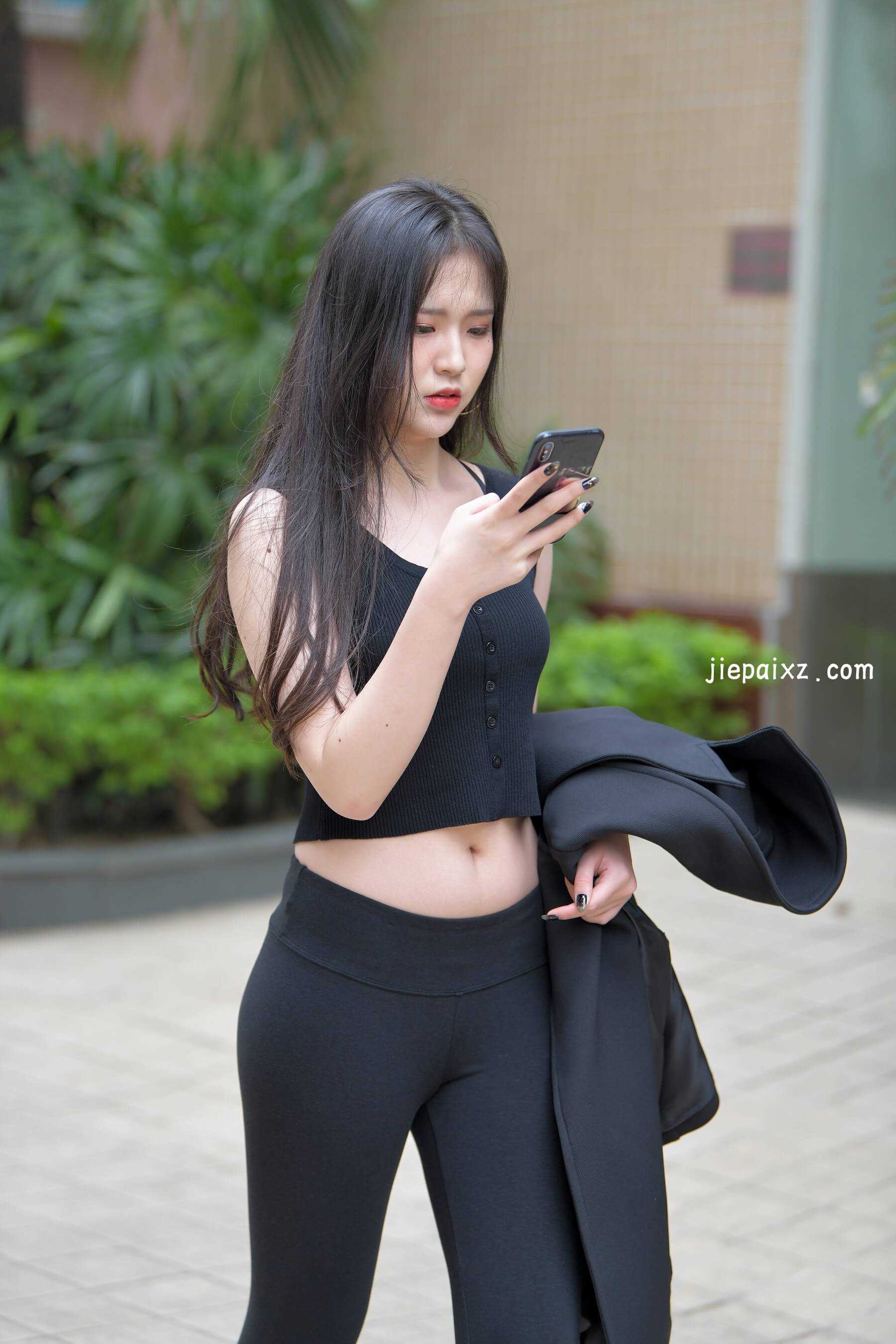 极品黑色瑜伽裤美女【套图+视频】