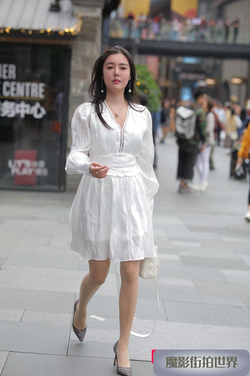 仙气十足的小仙女 很有浪漫的感觉3A670[359M]