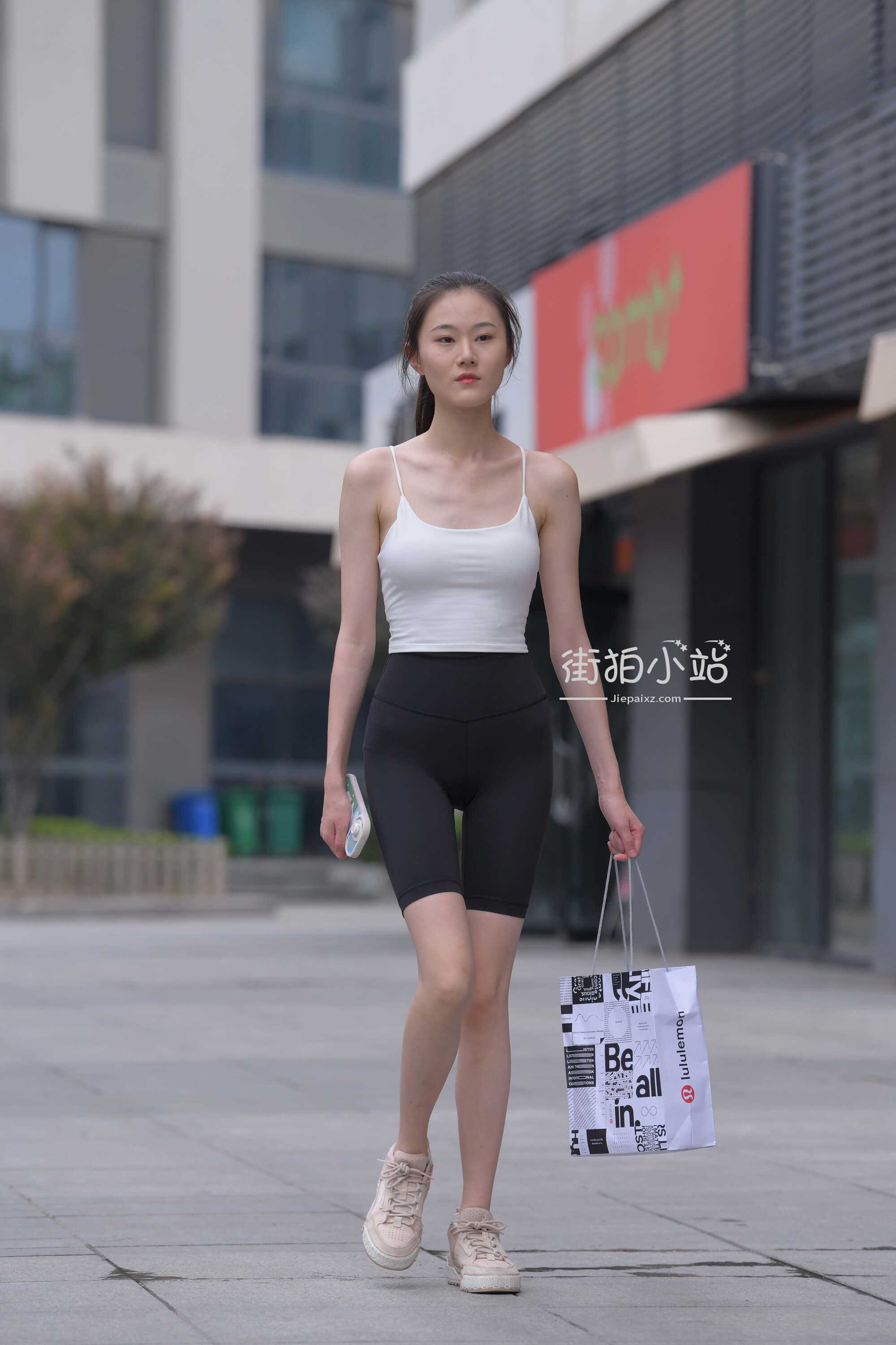 [一始专区] 清秀的女孩