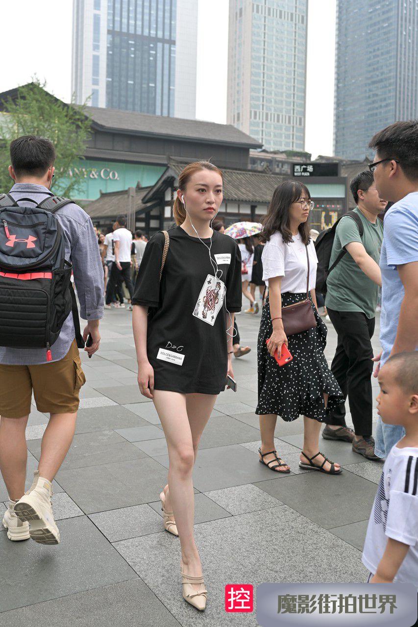下装消失的高跟美腿美女3A625[509M]