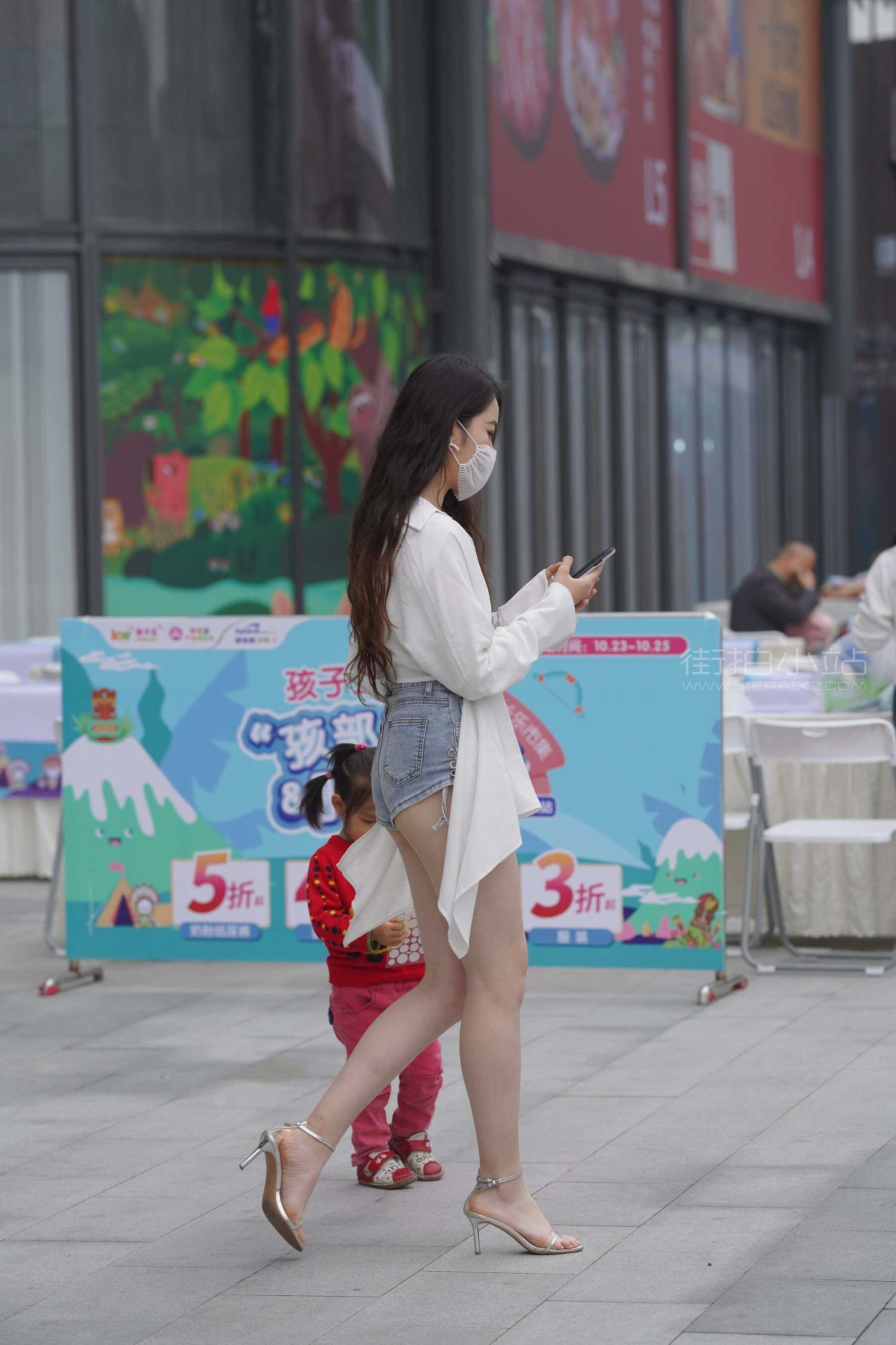 [凯恩专区] 大长腿美女 【图片➕视频】