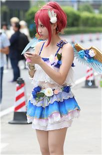 街头cosplay肉丝美女3A318[243M]