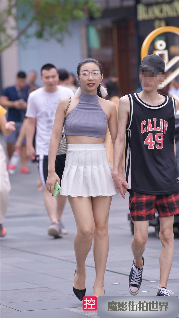 性感女友，羡慕啊这样穿3A213[335M]
