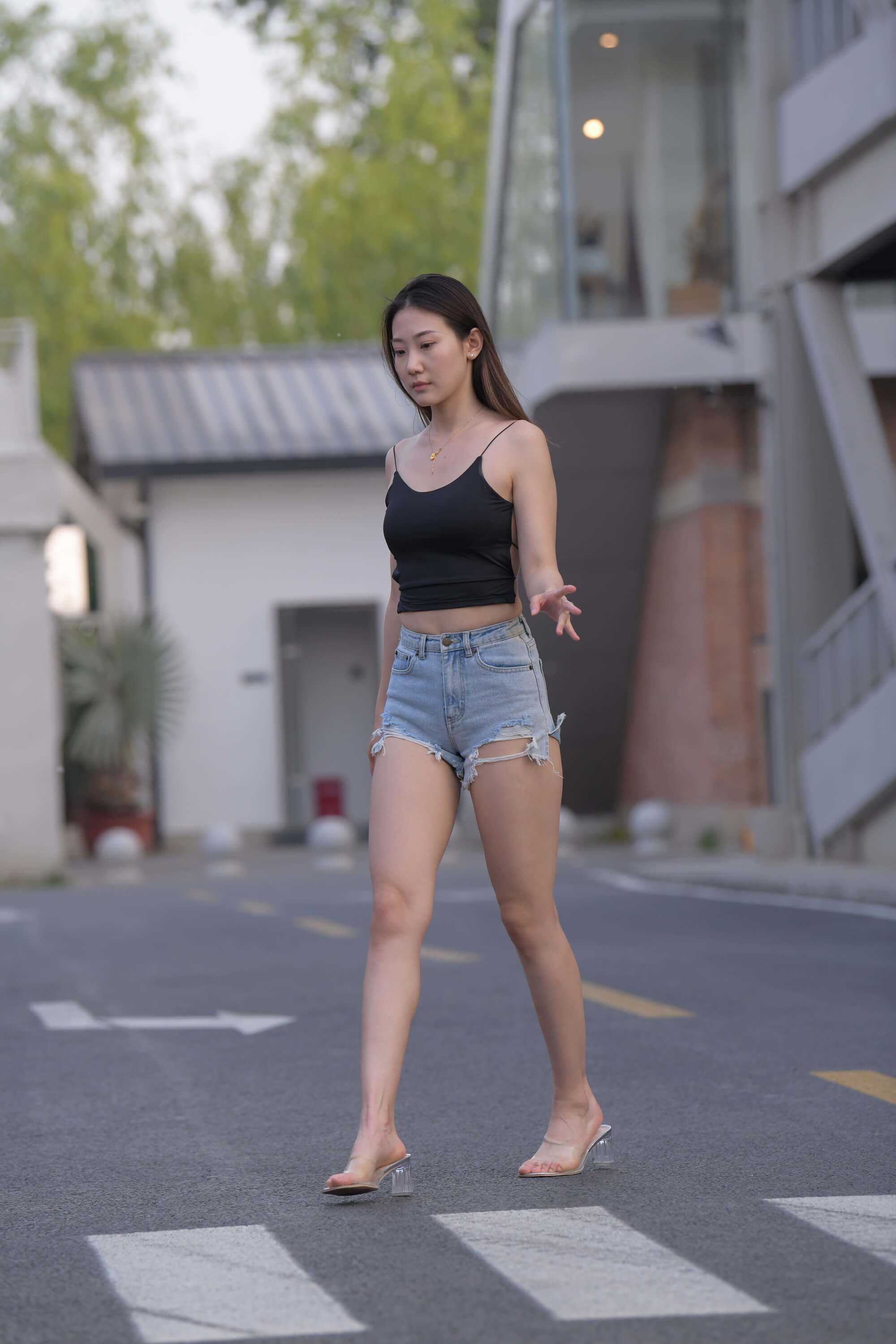 [一始专区] 半颗烟花烫  【图片➕视频】