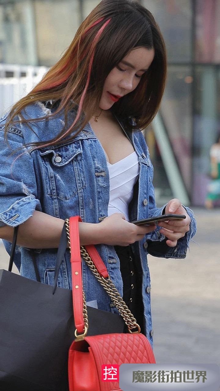 爆乳，翘屯，鱼嘴高跟视频3A171[825M]