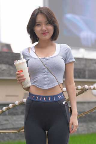 [一始专区] 黑色瑜伽裤美女 【图片➕视频】