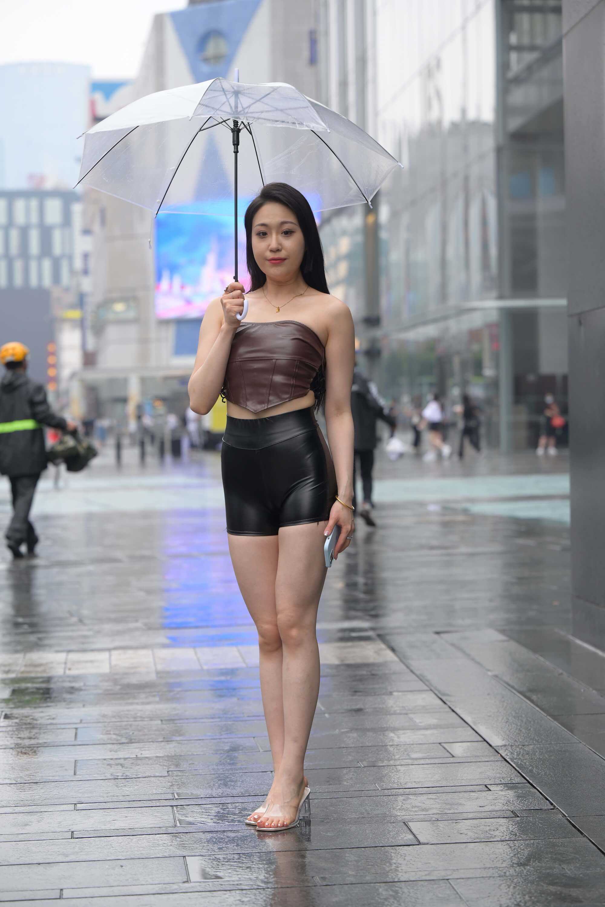 [不吃鸡蛋] 비오는 소리 (有你的城市，下雨也美丽)