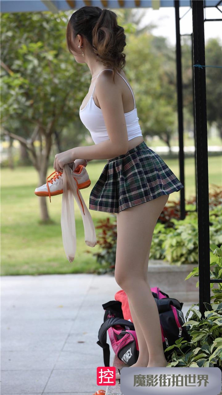 cherry户外肉丝美腿打羽毛球模拍原图3A073[153P-1.96G]