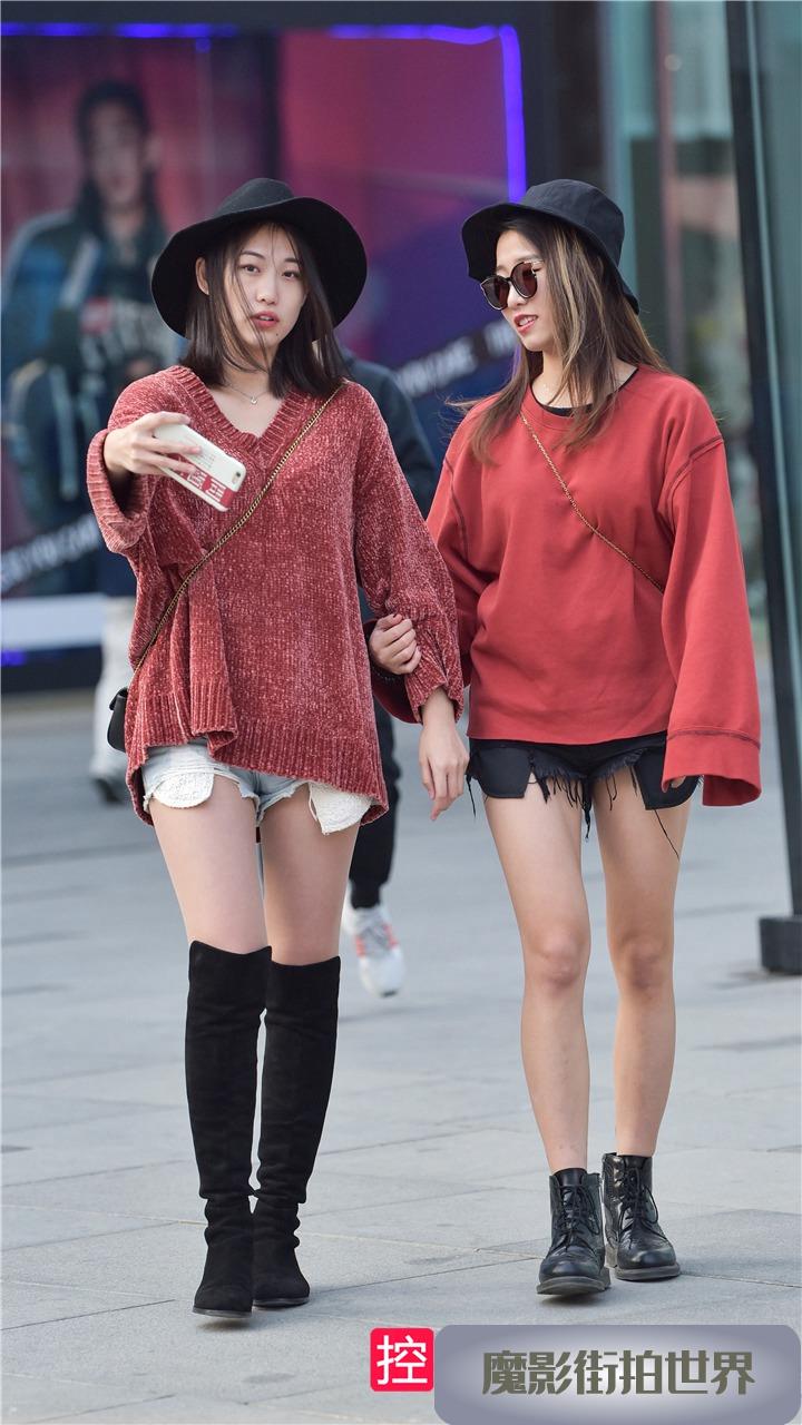 初冬时的两位时尚美腿小姐姐3A125[67P-370M]