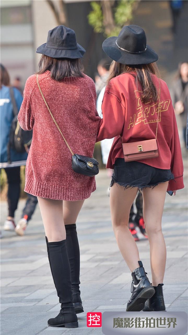 初冬时的两位时尚美腿小姐姐3A125[67P-370M]