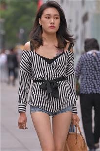 杨柳细腰身姿曼妙美女MJ1252[232M]