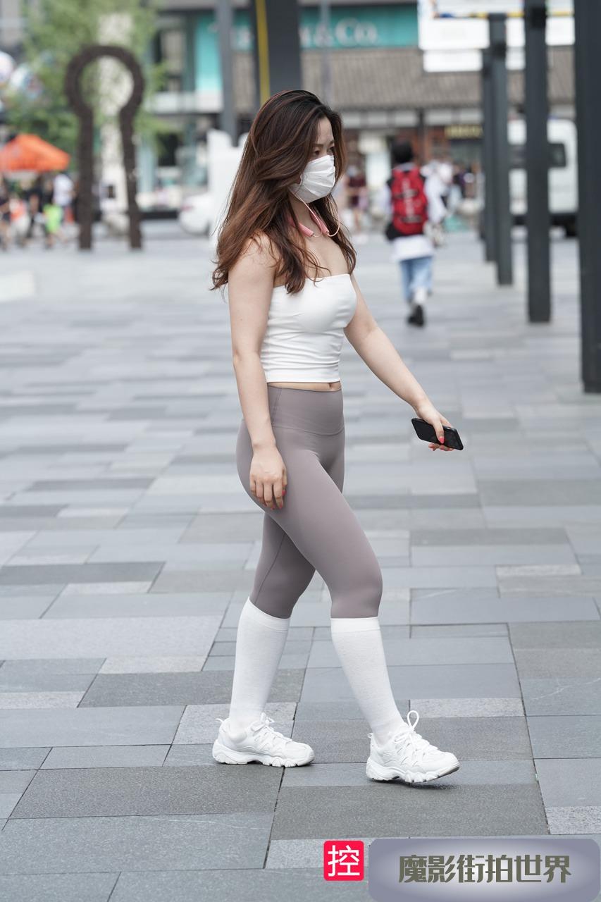 灰色紧身瑜伽裤美女MJ1000[800M]