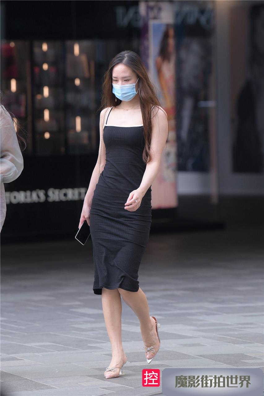 两个性感美女MJ909[1.93G]