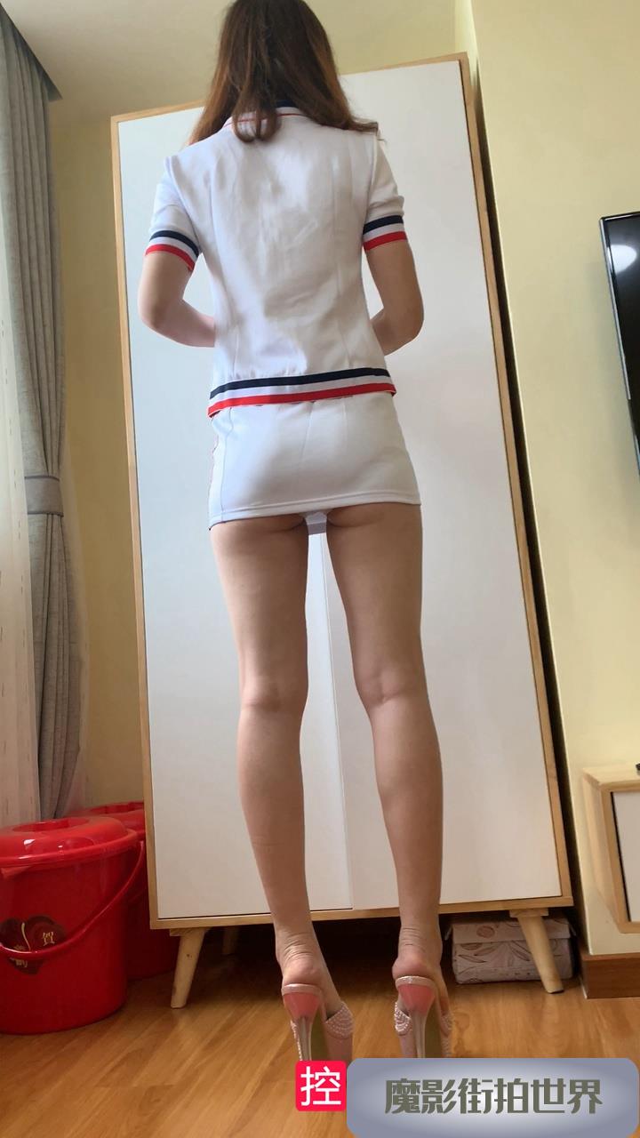 4K-白色制服丝腿极品美女模拍原版视频MJ233[3.17G]